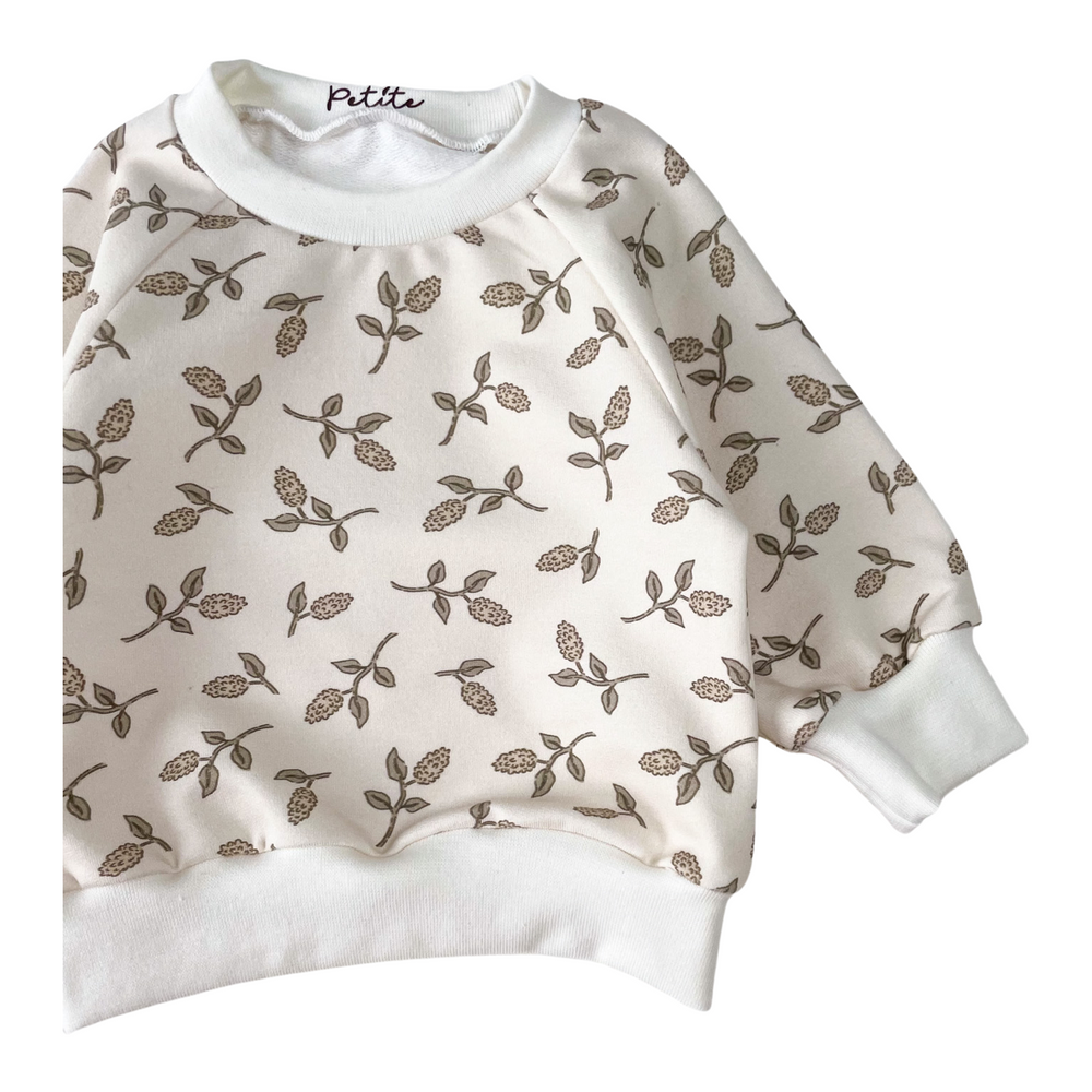 
                      
                        Baby cotton sweatshirt / simple flowers
                      
                    