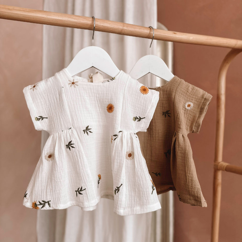 
                      
                        Malia baby dress / embroidered spring floral
                      
                    