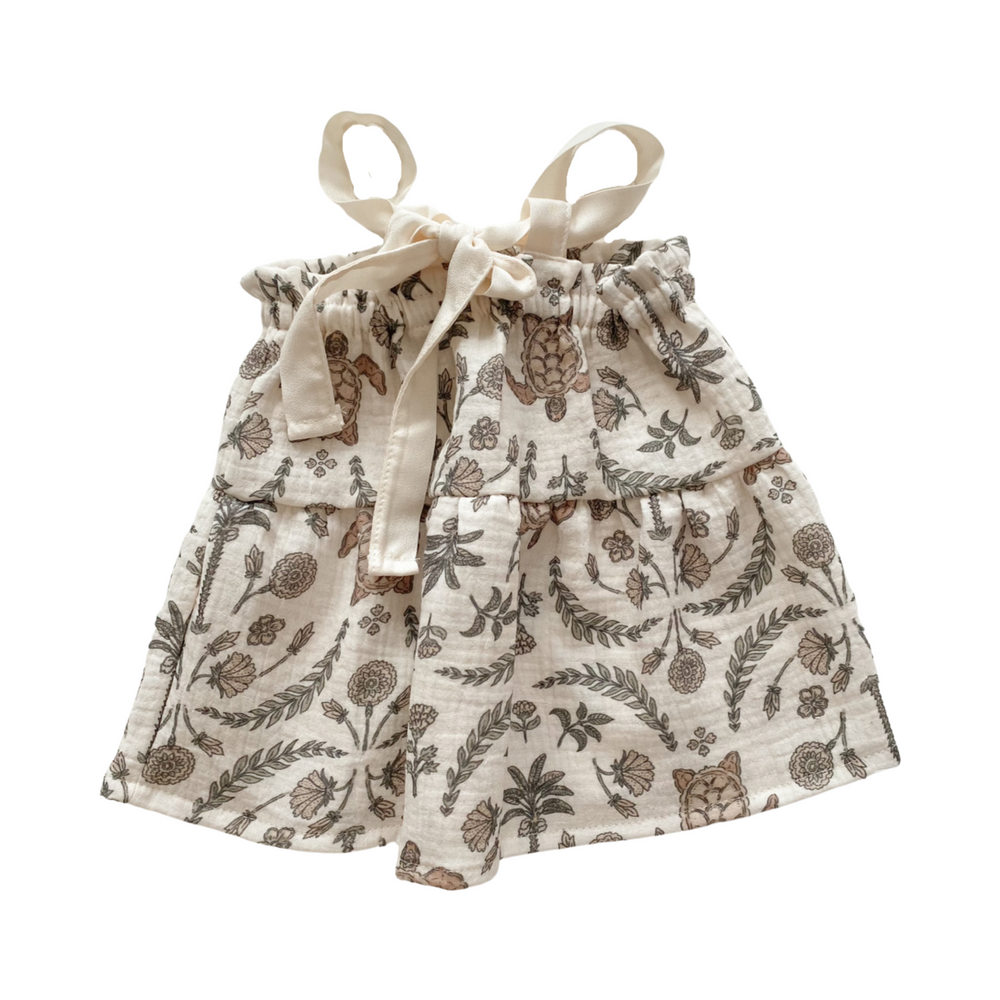 
                      
                        Baby dress / oriental turtles
                      
                    