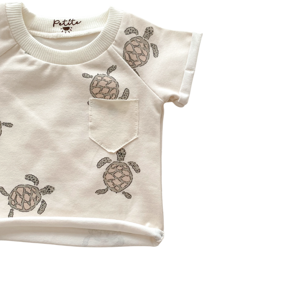 
                      
                        Baby jersey t-shirt / turtles
                      
                    