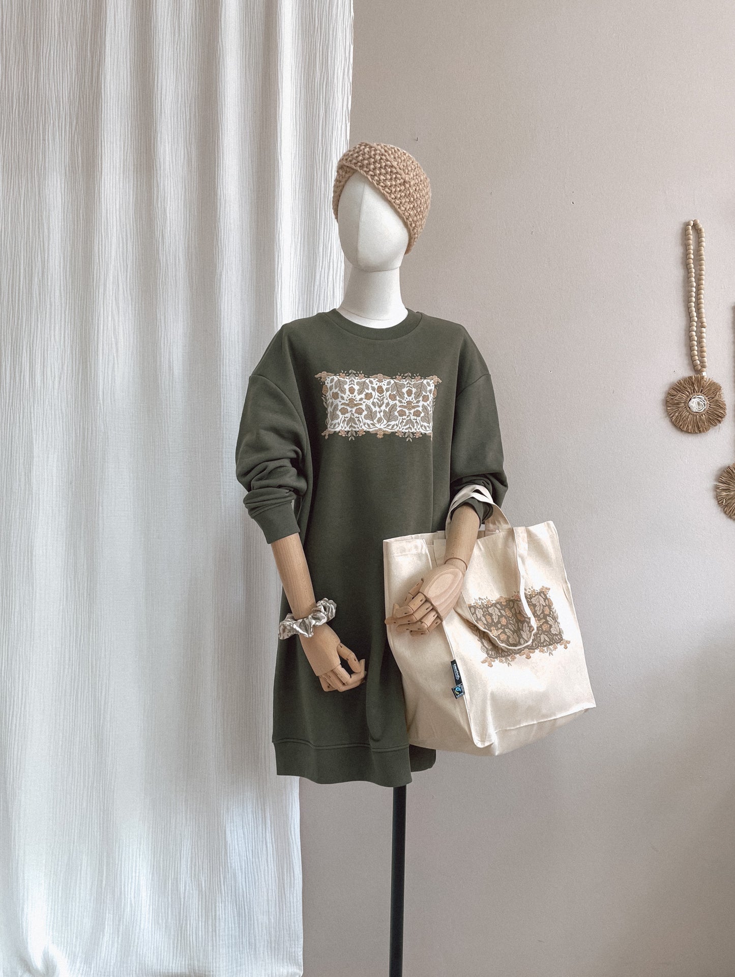 Oversized sweatshirt dress / Ecru botanical owls / rosemary