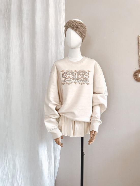 Oversized crewneck / Ecru Botanical Owls / ecru