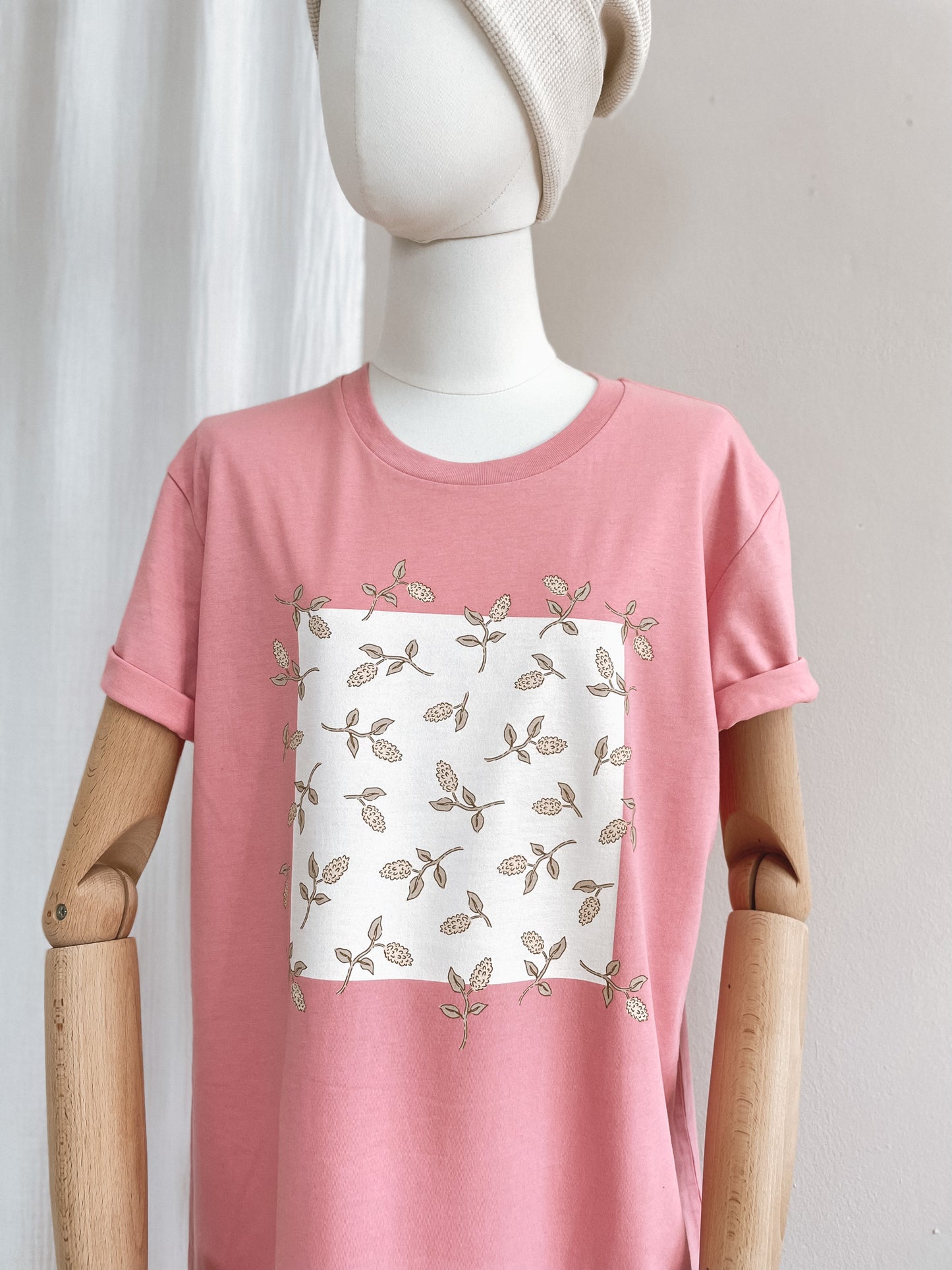 T-shirt obleka / just floral - bubble gum