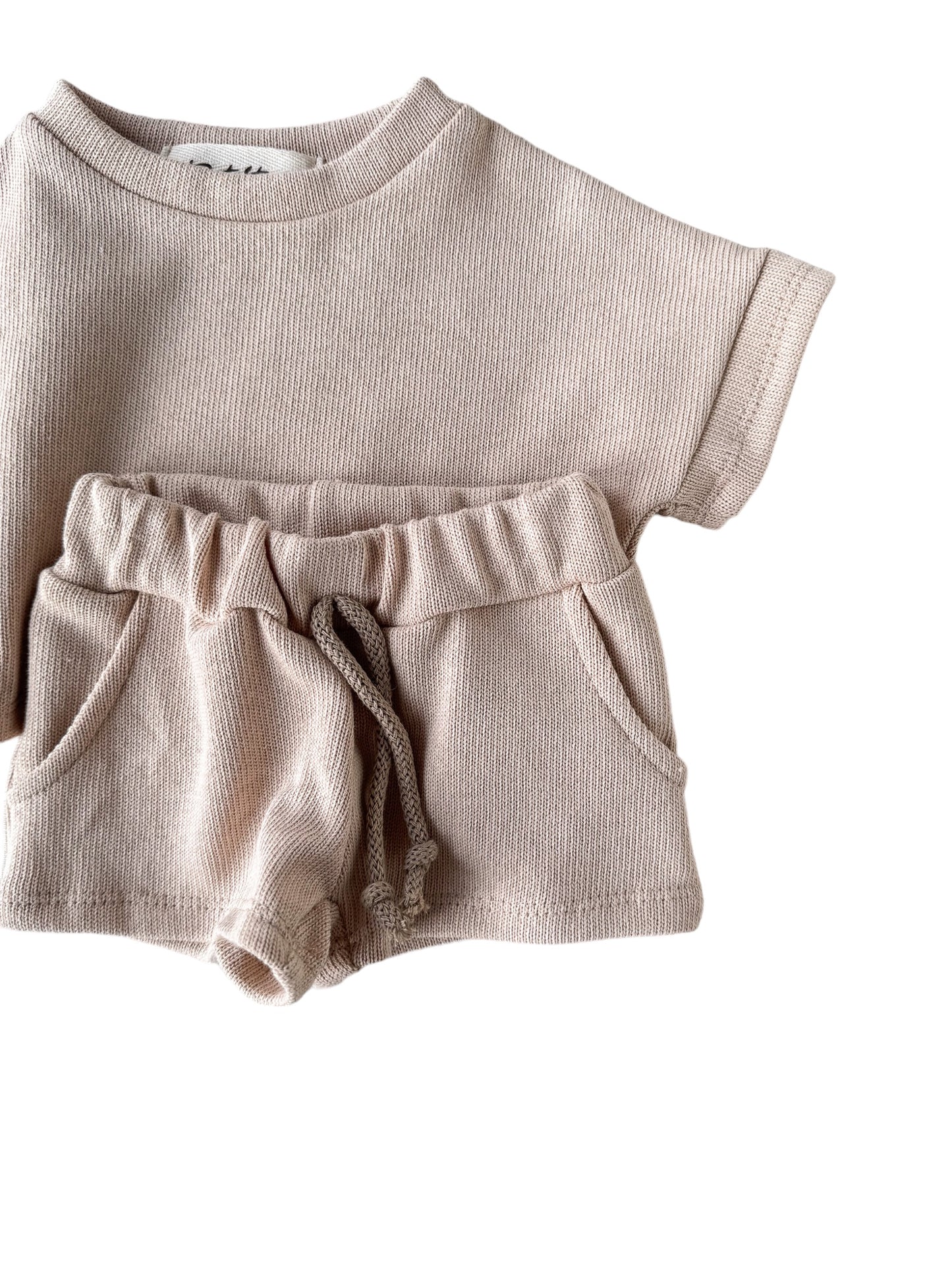 Knit shorts + top + headband / light beige