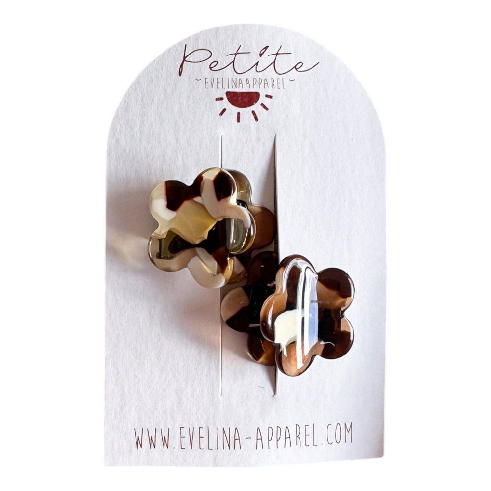 
                      
                        Little flower hair claws set / terazzo coffee
                      
                    