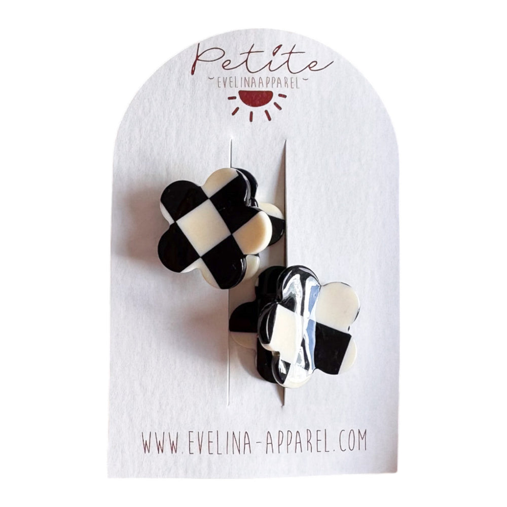 
                      
                        Little flower hair claws set / black & white
                      
                    