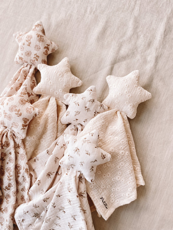 Little star cuddle cloth / blossom