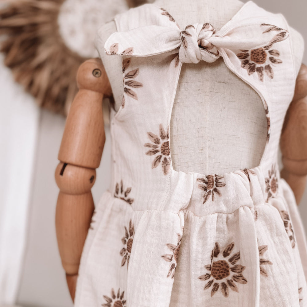 
                      
                        Arabella baby dress / sunflowers
                      
                    