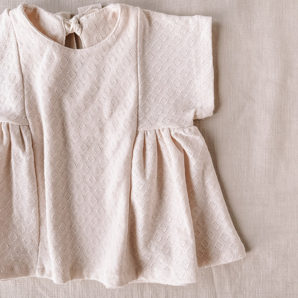 
                      
                        Malia baby dress / pointoille - cream ivory
                      
                    