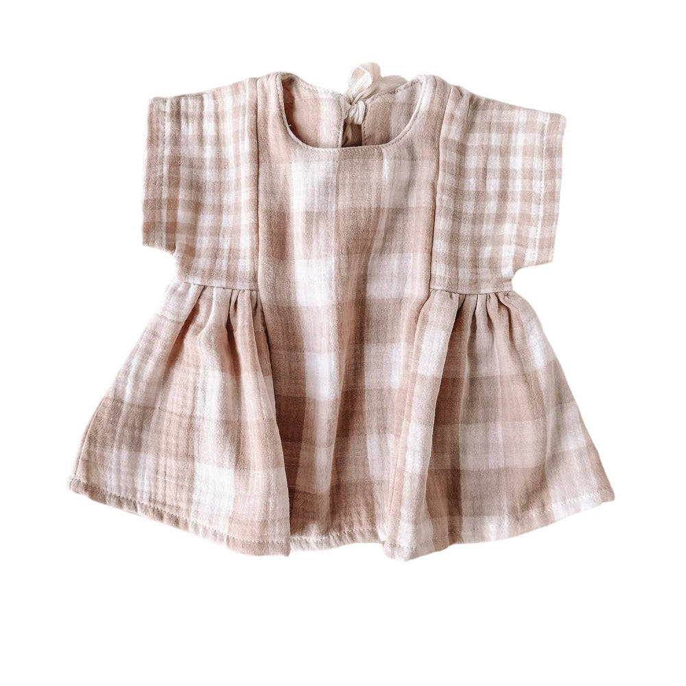 
                      
                        Malia baby dress / gingham
                      
                    