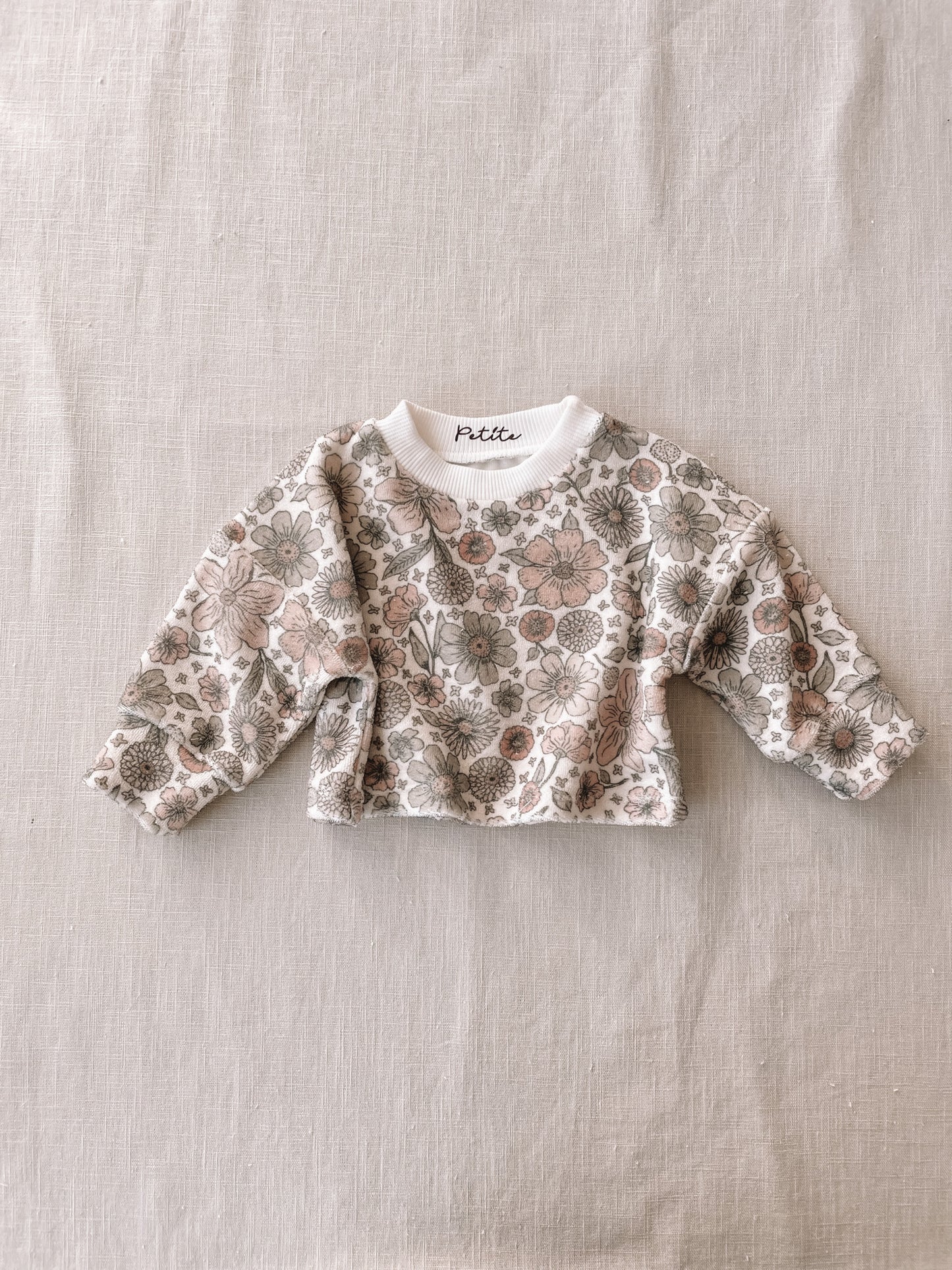 Terry sweater / bold floral ecru