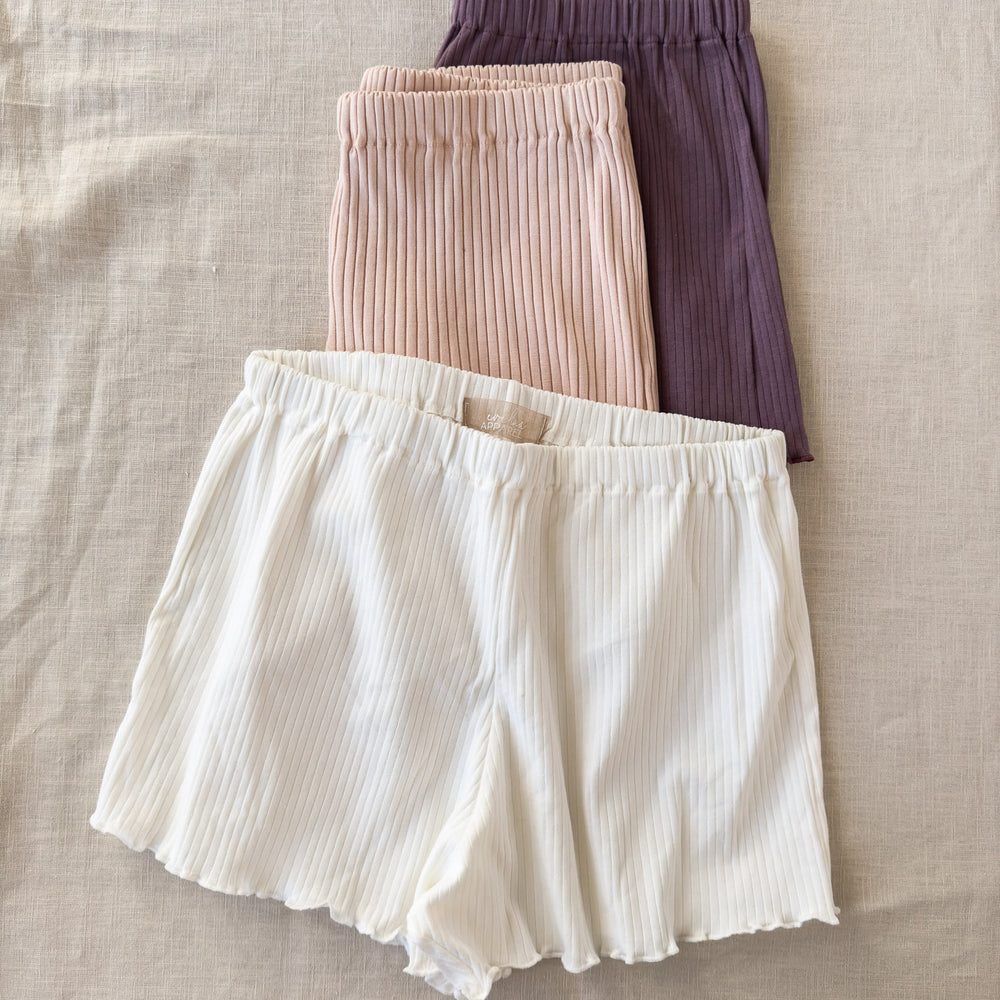 Loungewear shorts / ribbed