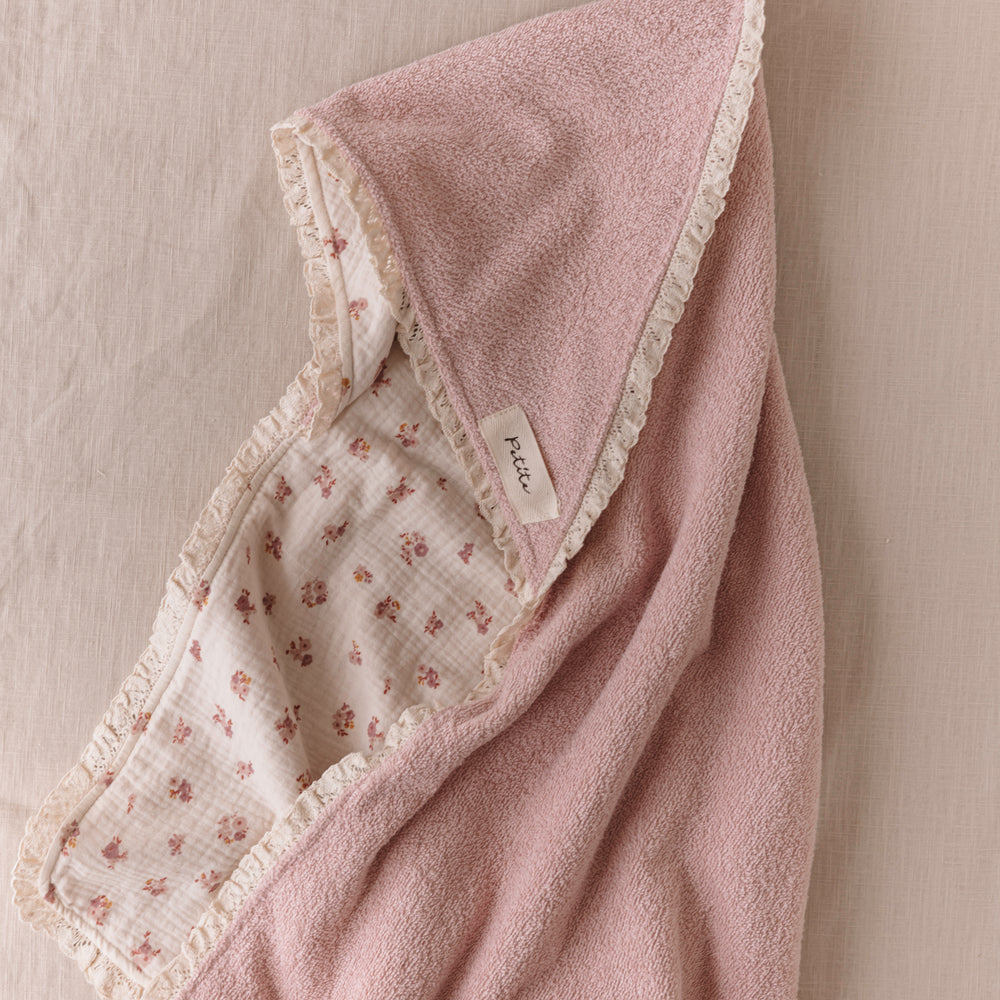 
                      
                        Baby Hooded towel  /  blush floral + lace
                      
                    