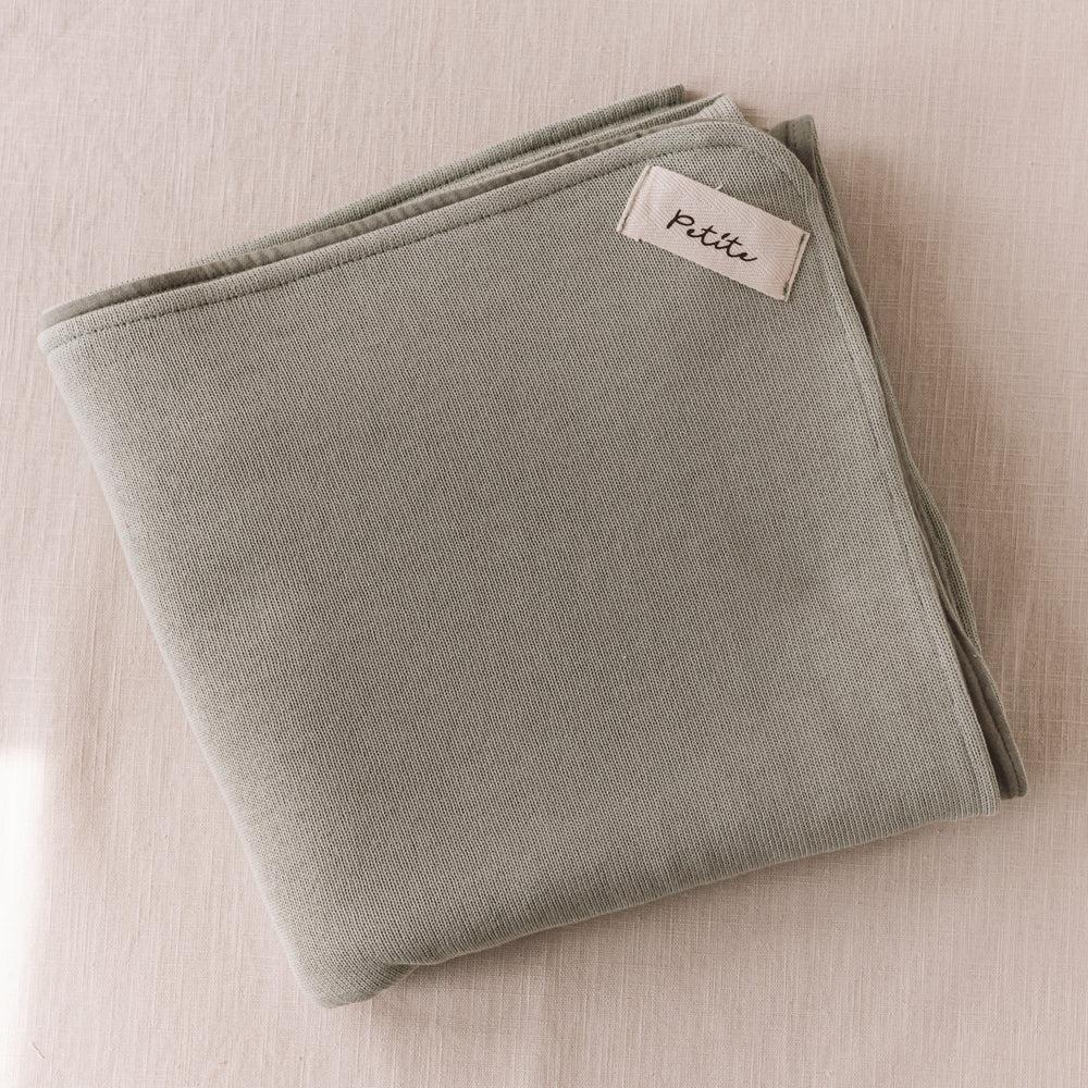 
                      
                        Knit + Muslin Blanket / dusty sage
                      
                    