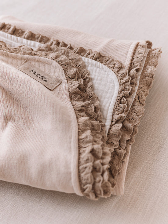 Knit + Muslin Blanket /  light beige + lace