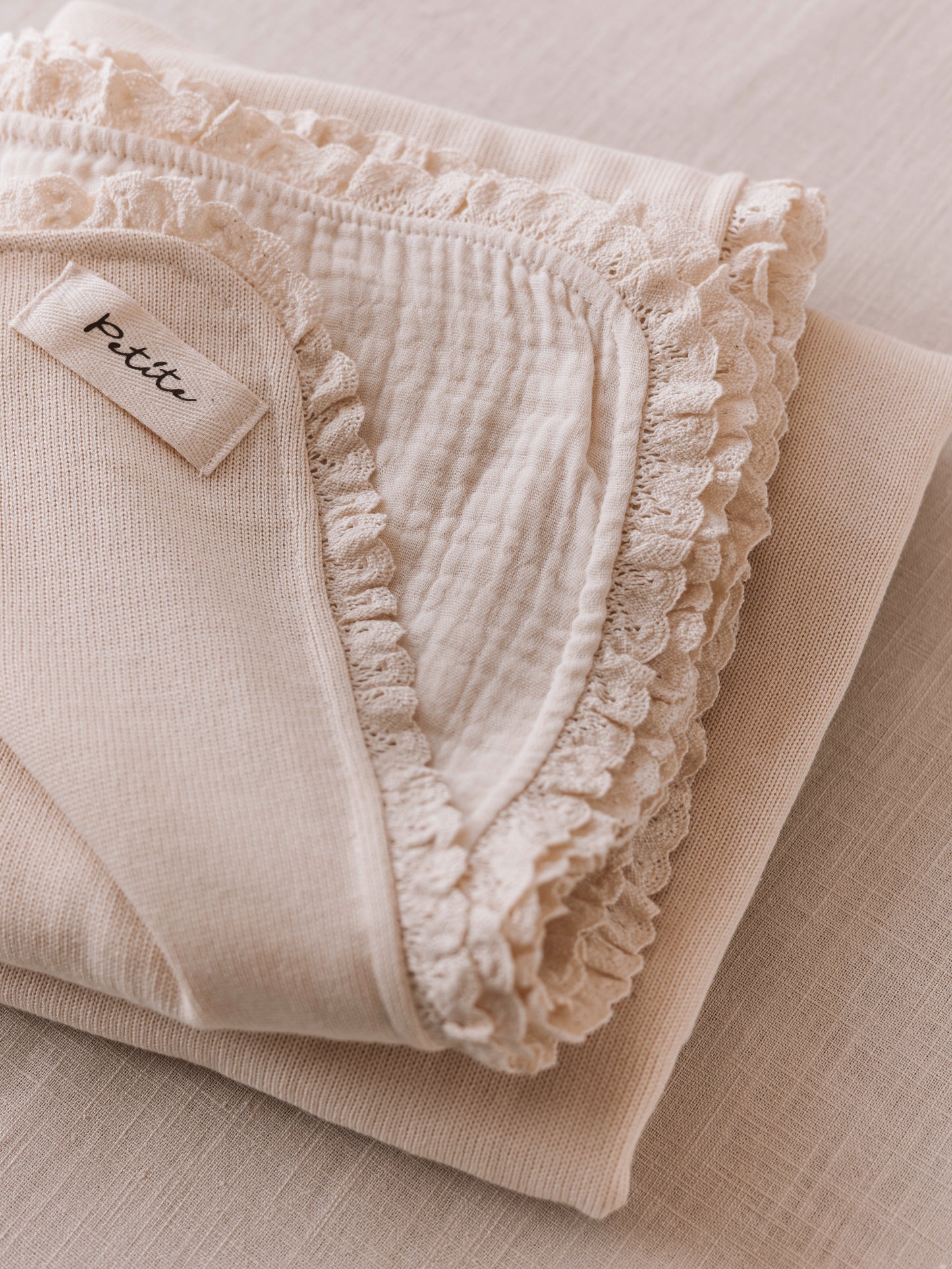 Knit + Muslin Blanket /  buttercream + lace