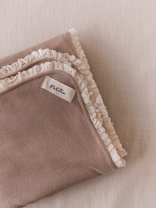 Knit + Muslin Blanket /  dark beige + lace