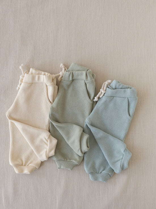 Knit sweatpants / pastel