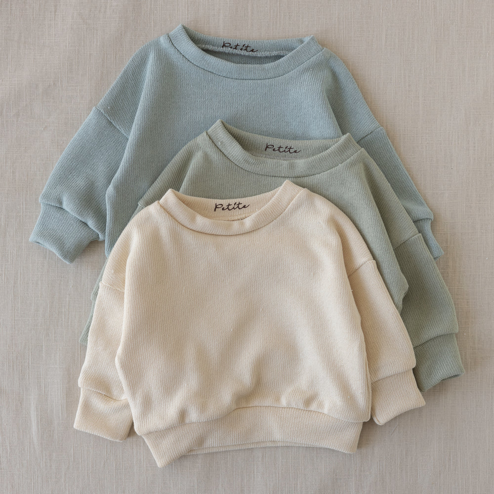 
                      
                        Knit sweater / pastel
                      
                    