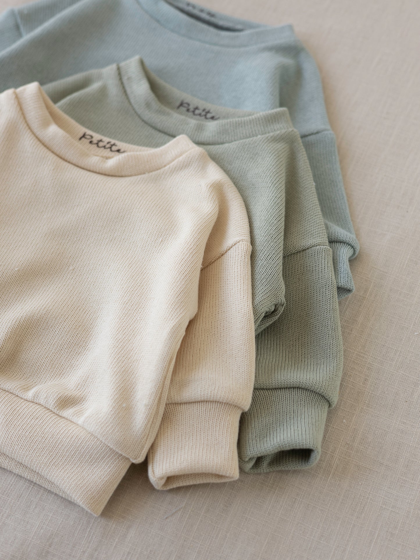 Knit sweater / pastel