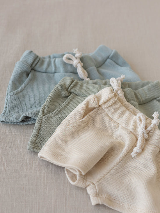 Knit shorts / pastel