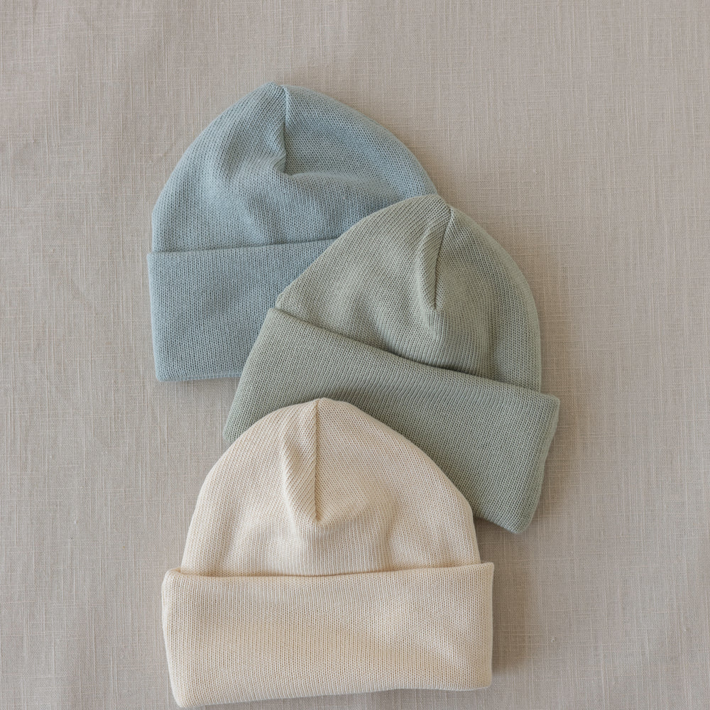 Knit beanie / pastel