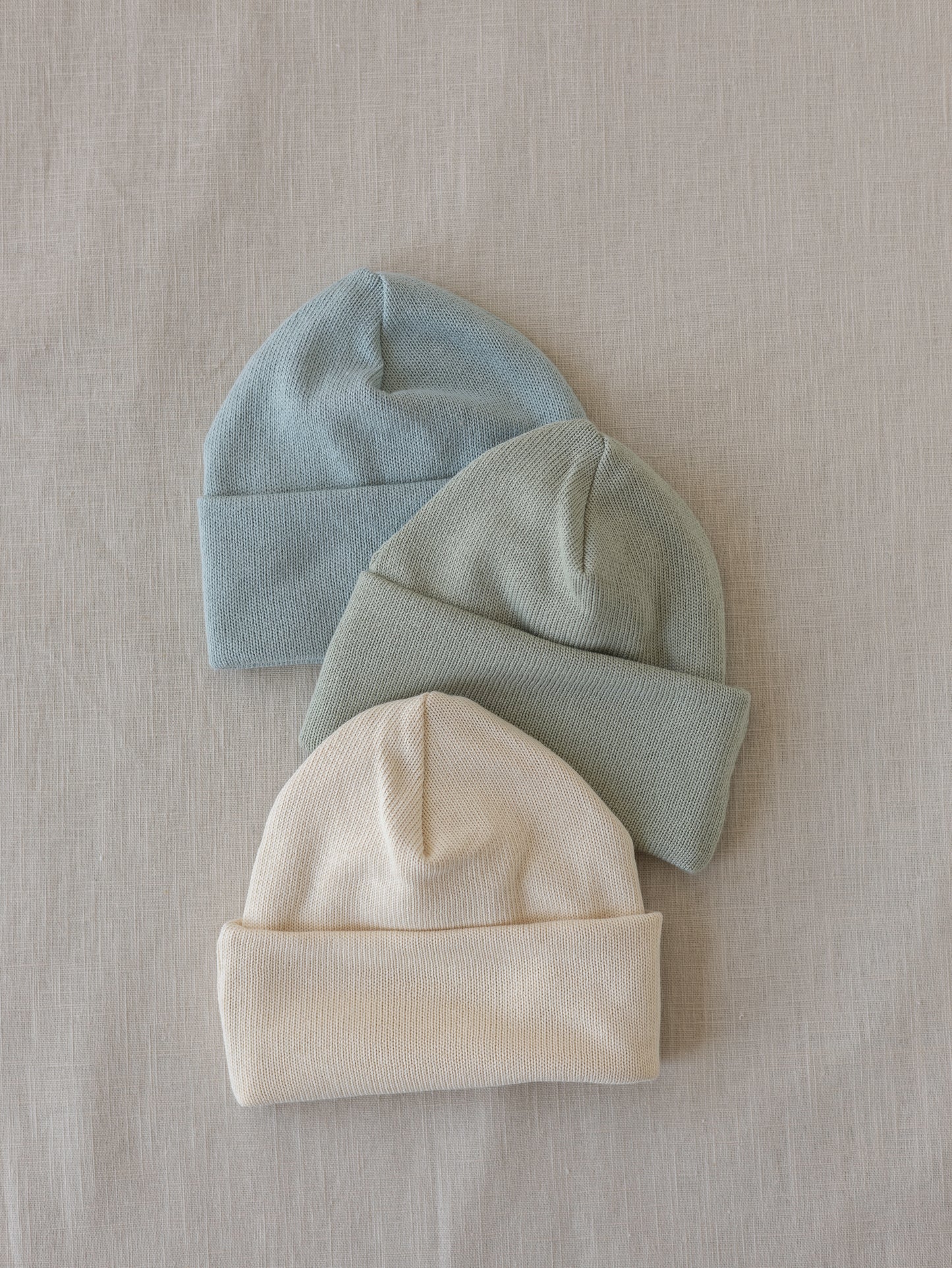 Knit beanie / pastel