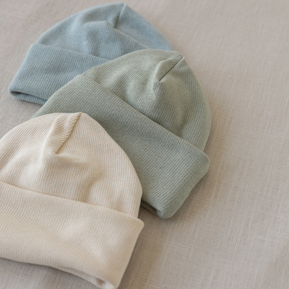 Knit beanie / pastel