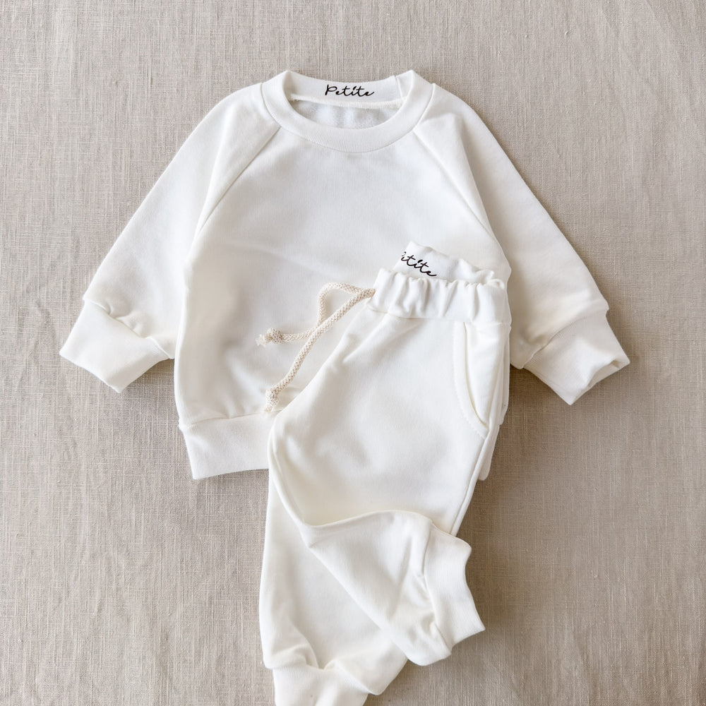 
                      
                        Cotton sweater / ivory
                      
                    