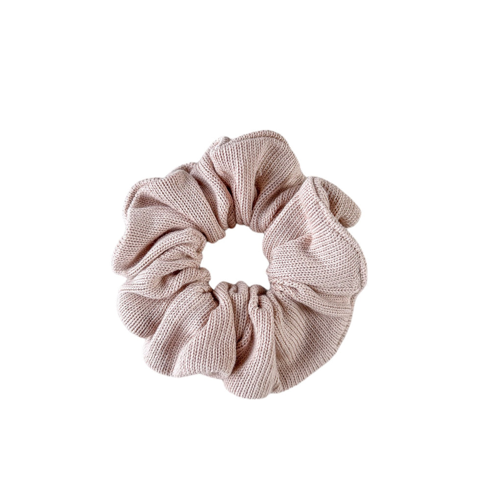 
                      
                        Scrunchie / knit
                      
                    