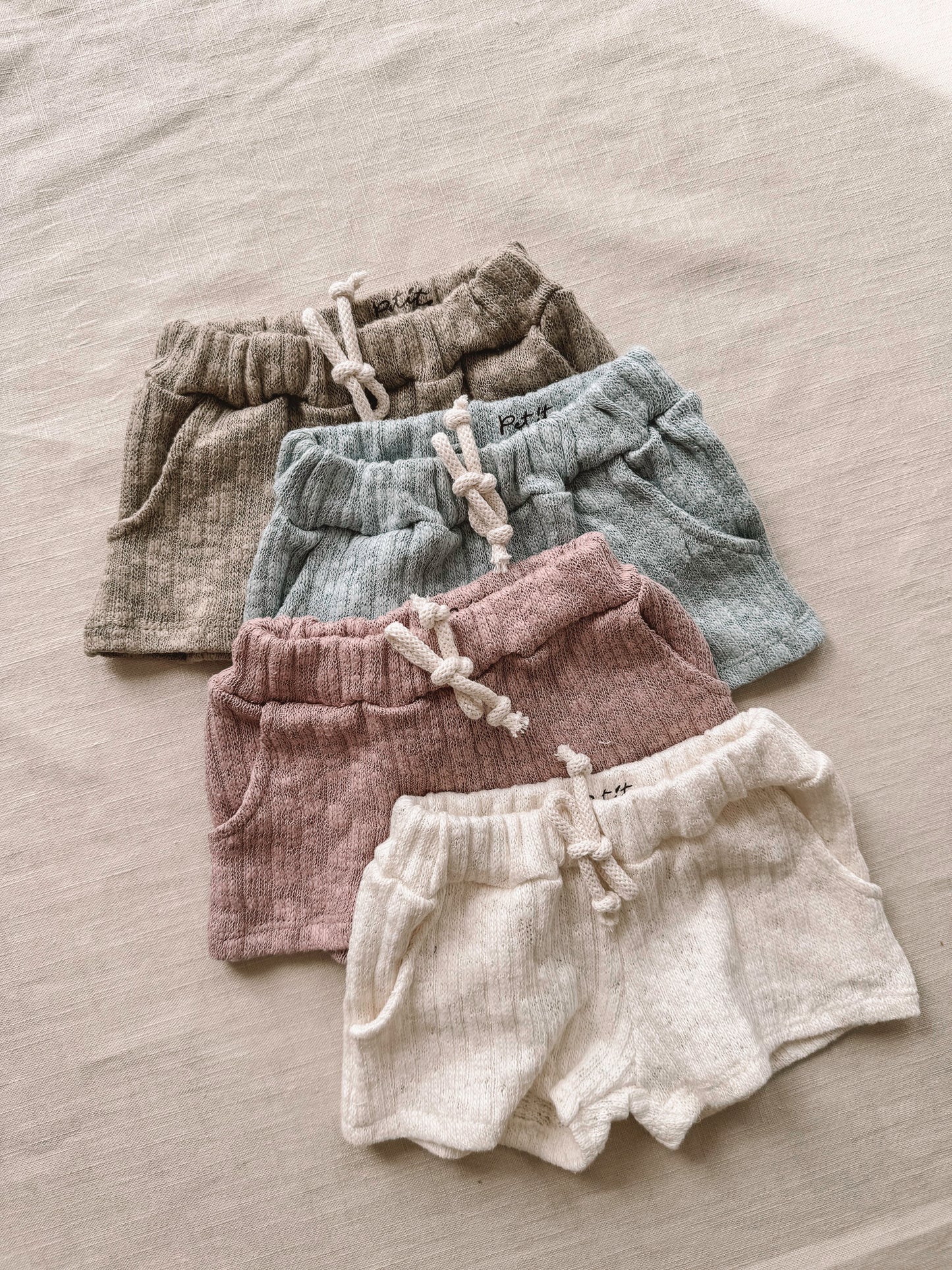 Knit shorts - olive