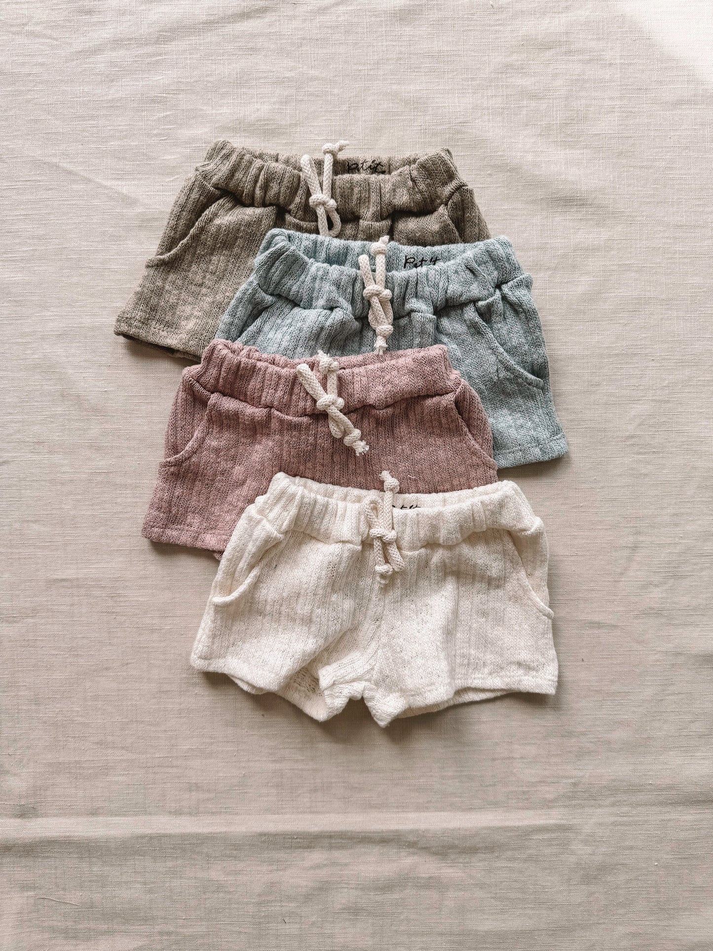 Knit shorts - lilac