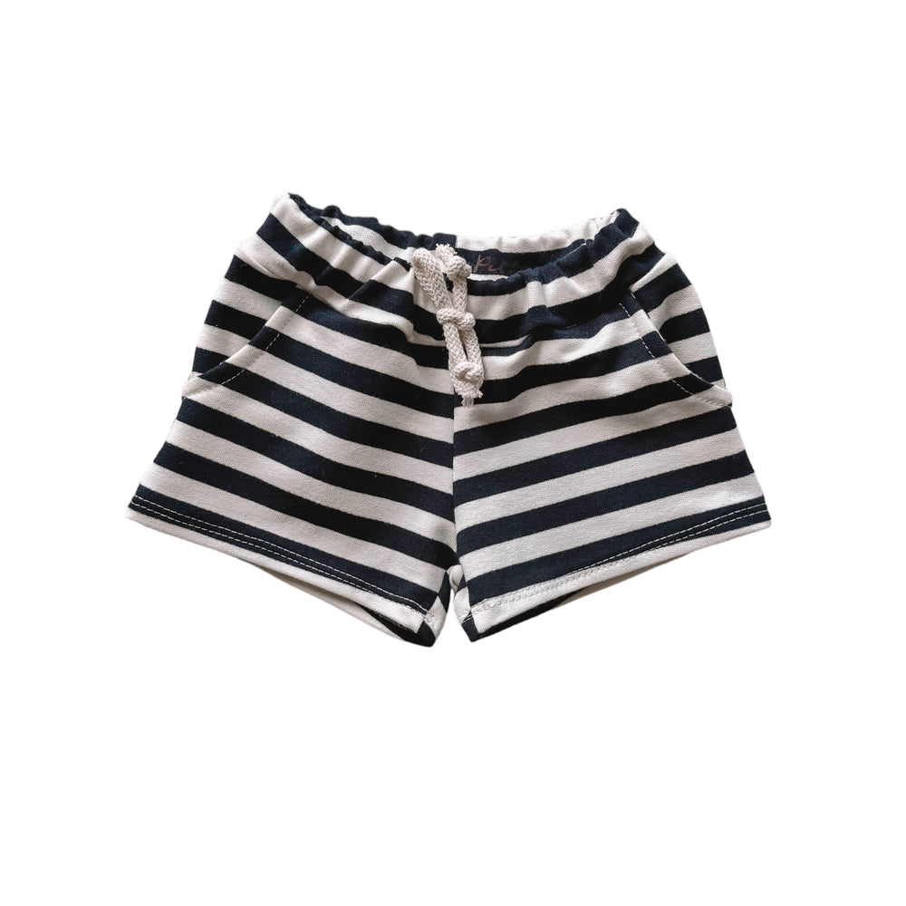 Cotton shorts / navy stripes