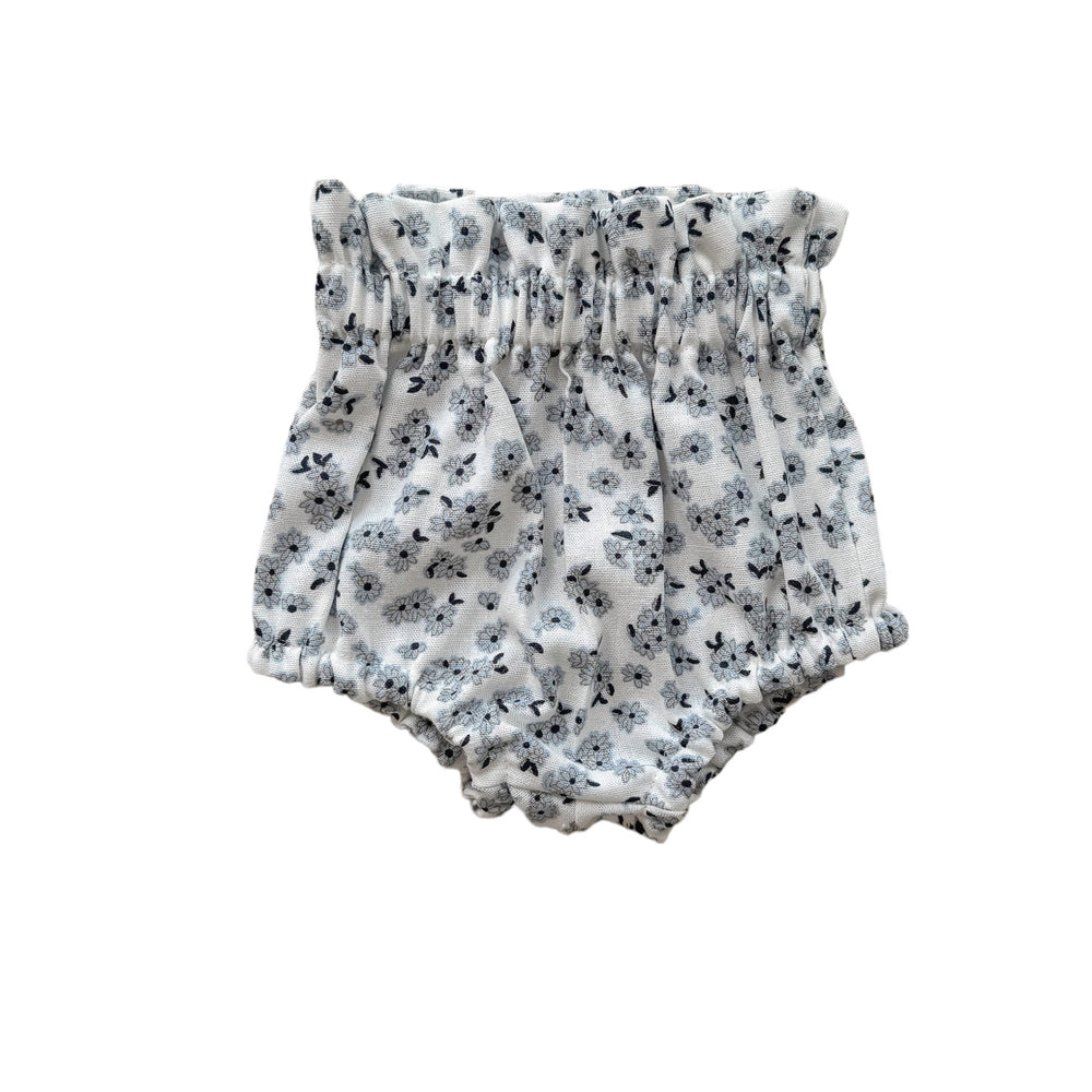 
                      
                        Baby bloomers / linen - tiny flowers - ivory + light blue
                      
                    