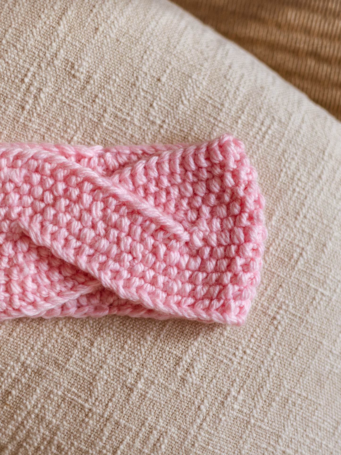 Knitted headband  / Pink