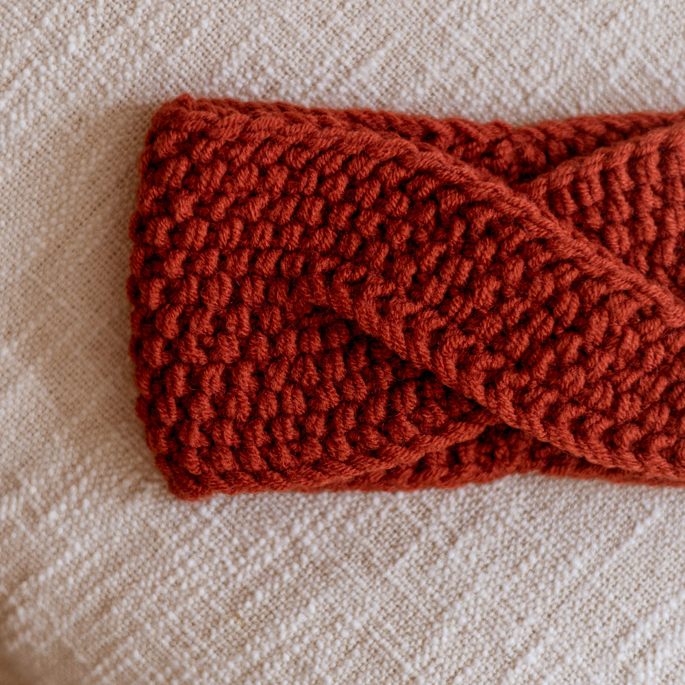 Knitted headband  / terracotta