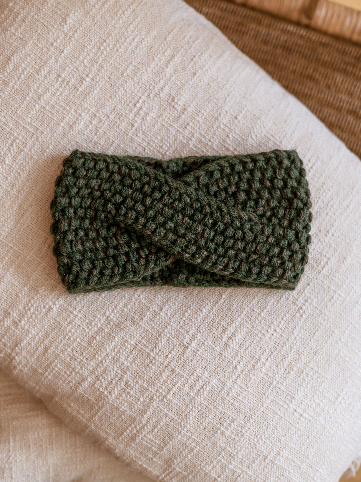 Knitted headband  / rosemary