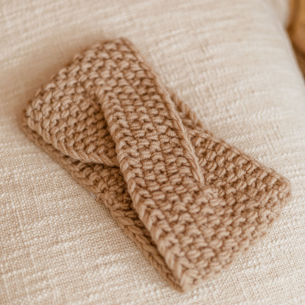 Knitted headband  / Beige