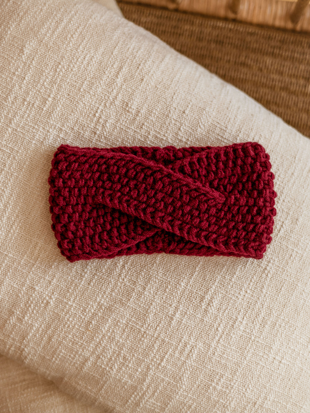 Knitted headband  / Burgundy