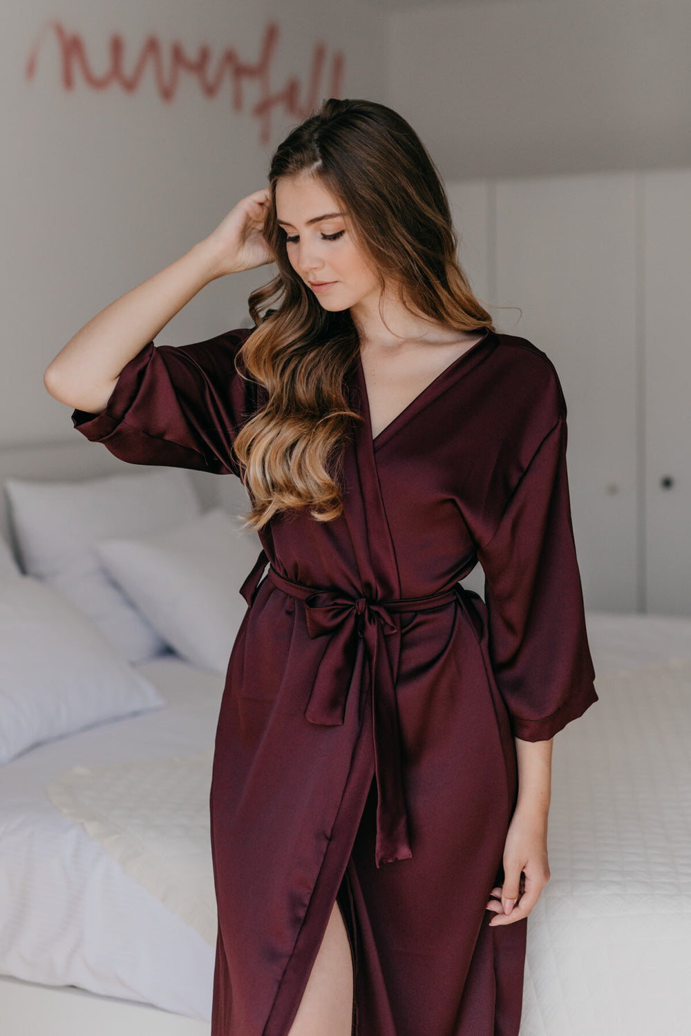 Crepe satin robe / Eggplant