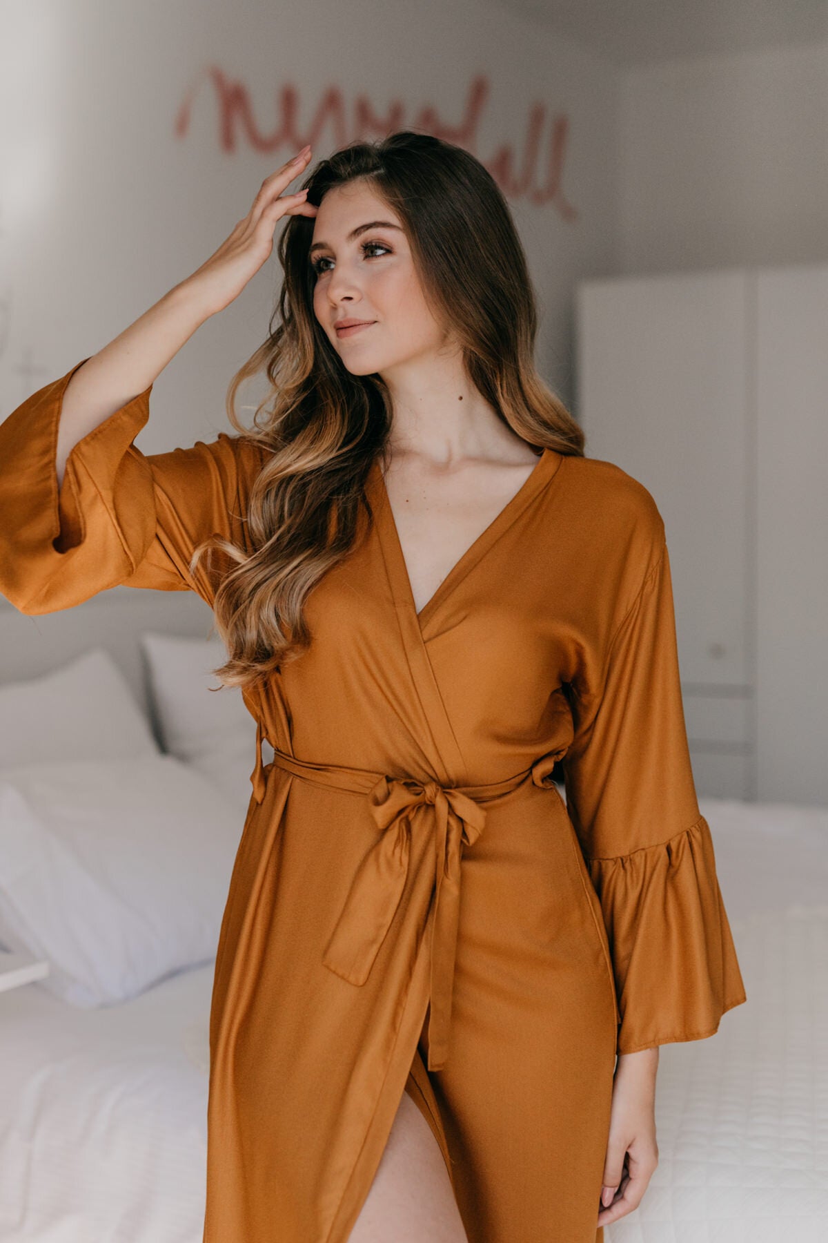 Ruffle sleeves robe / tan