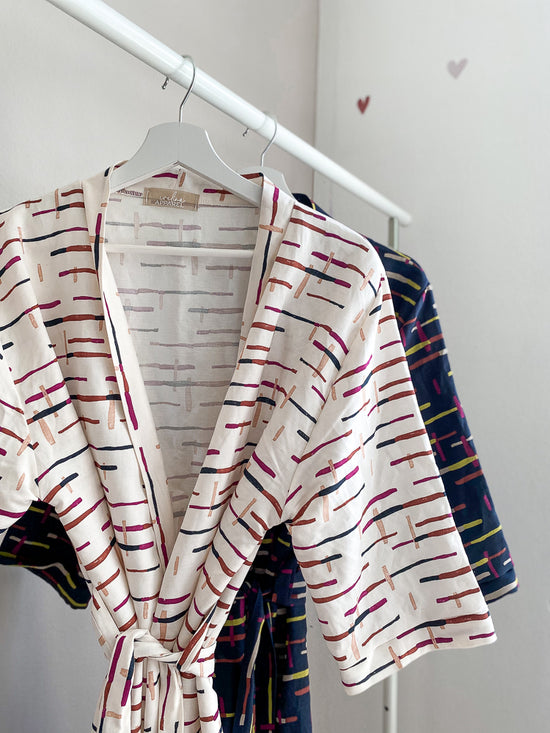 Loungewear robe / linen - ivory stripes