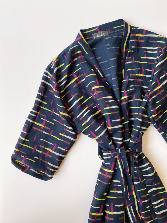 Loungewear robe / linen - midnight stripes