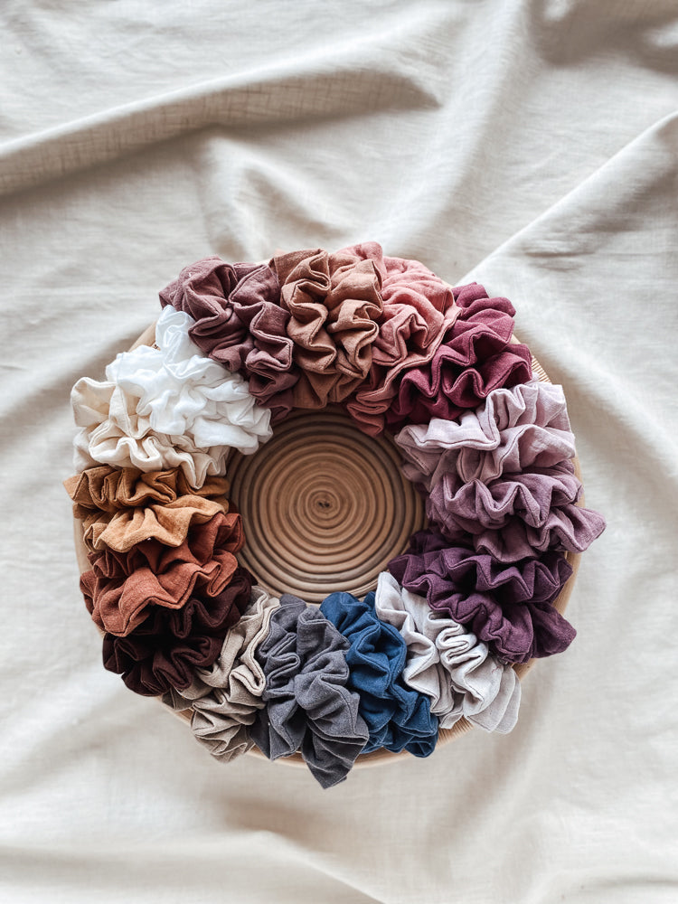 Wide muslin scrunchies