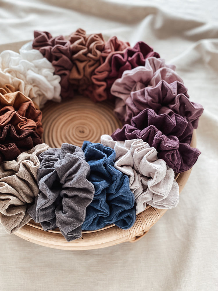 Wide muslin scrunchies