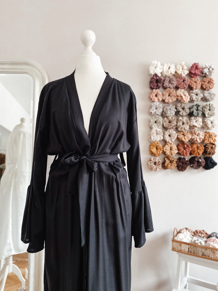 Viscose ruffle robe / black