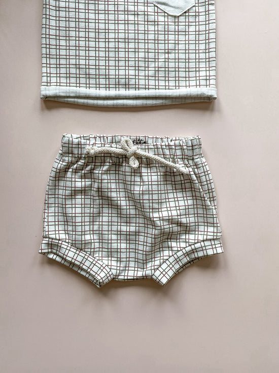 Load image into Gallery viewer, Baby boy shorts / checkers
