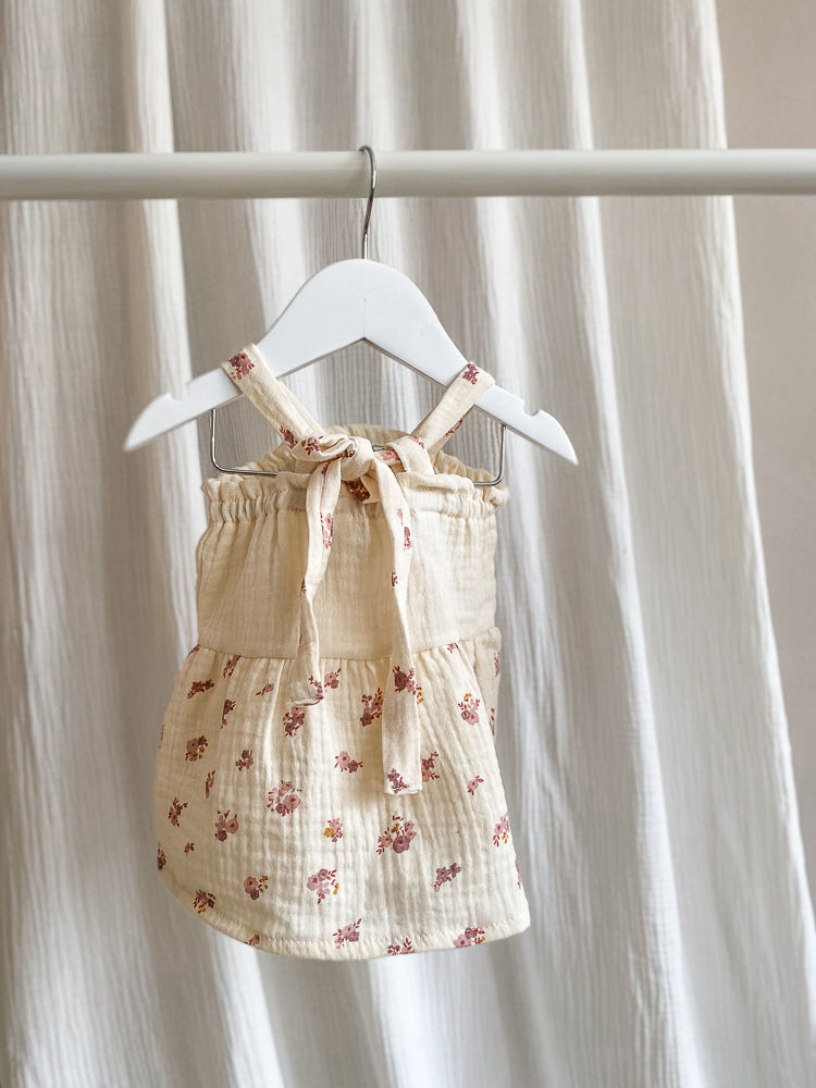 Baby muslin dress / ecru - bouquets