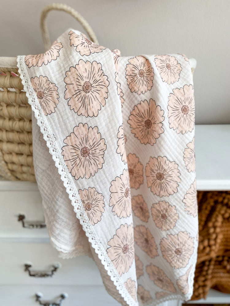 Muslin swaddle / caramel flowers + lace