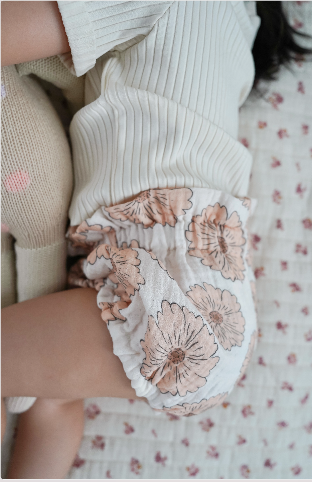 Muslin bloomers / caramel flowers